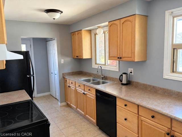 35 Bonaventure Drive, Hamilton, ON, L9C 4P4 - 3