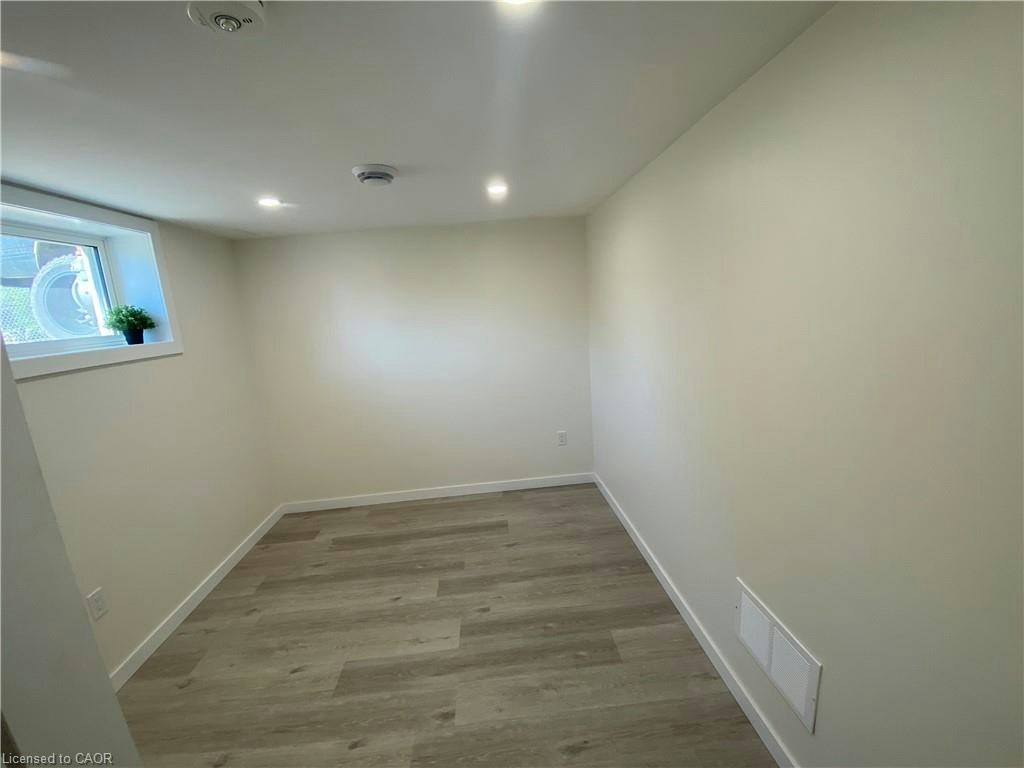 2ND UNIT-88 Henry Street, Cambridge, ON, N1R 3W8 - 13