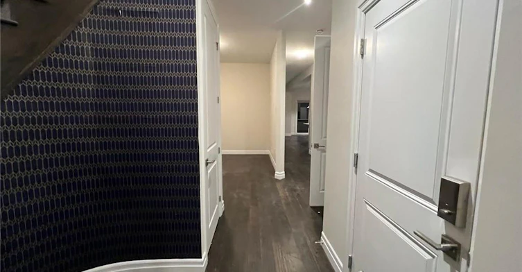 106 Greenwich Avenue, Hamilton, ON, L8J 0L6 - 4