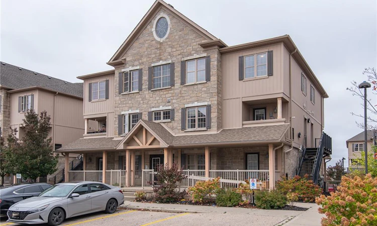 7H-1460 Highland Road W