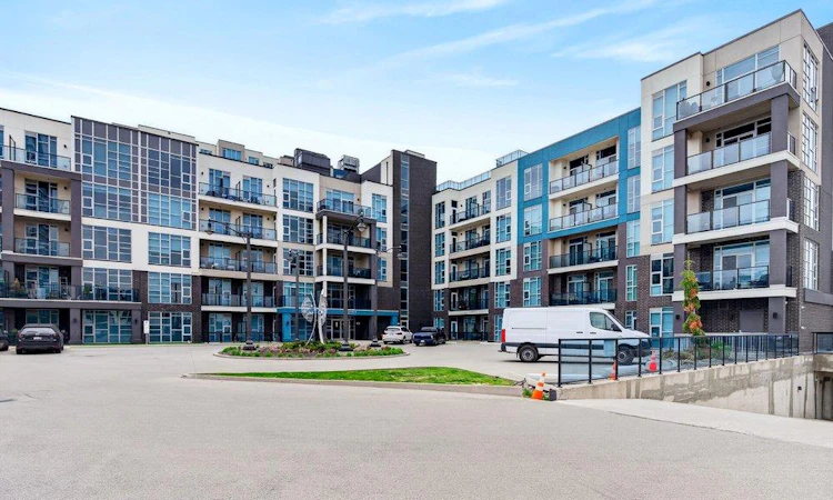 209-10 Concord Place