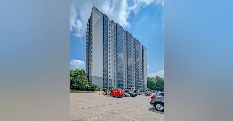 608-55 Green Valley Drive, Kitchener, ON, N2P 1Z6 - 4