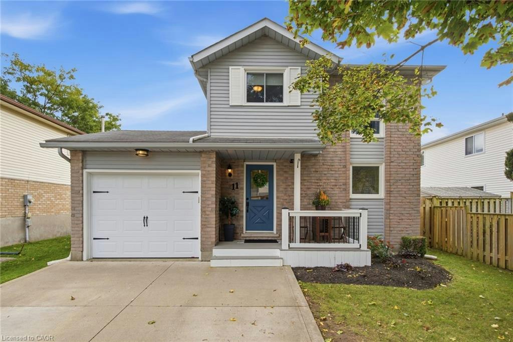 11 Sandalwood Drive, Cambridge, ON, N1P 1A5
