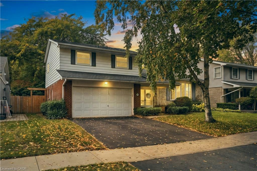 688 Cherrywood Drive, Burlington, ON, L7T 3X1