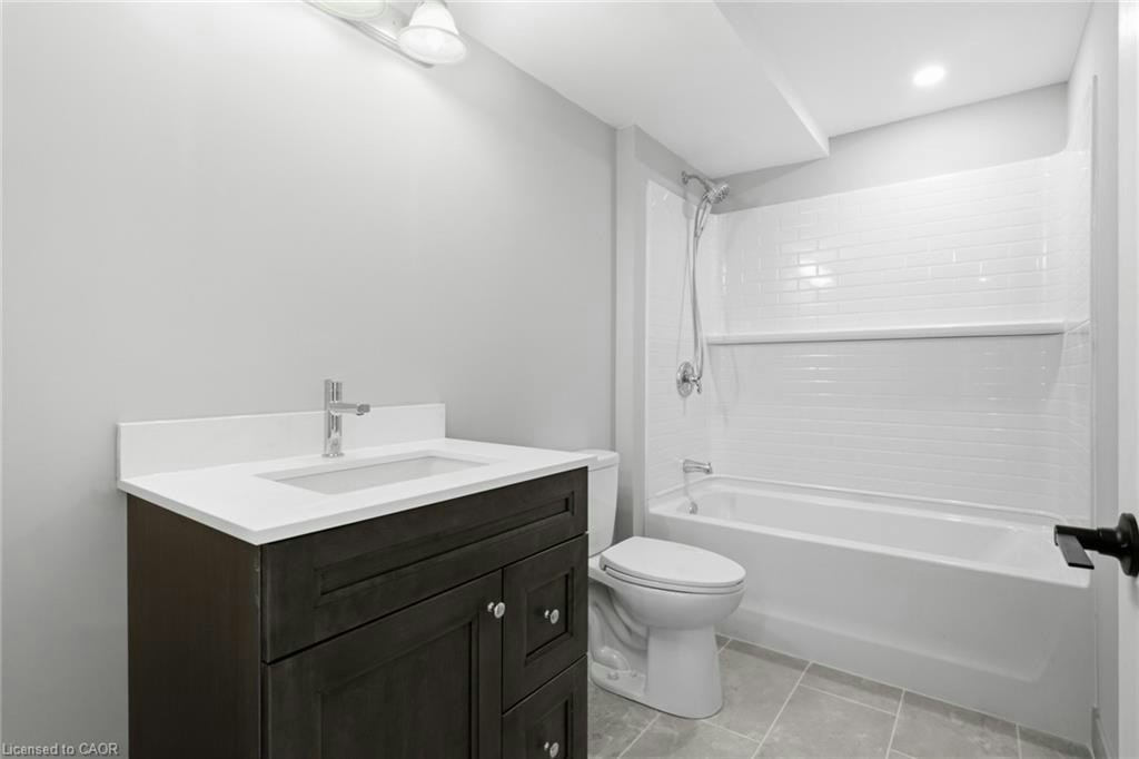 296 St Ann Avenue, Township of Wilmot, ON, N0B 2L0 - 12
