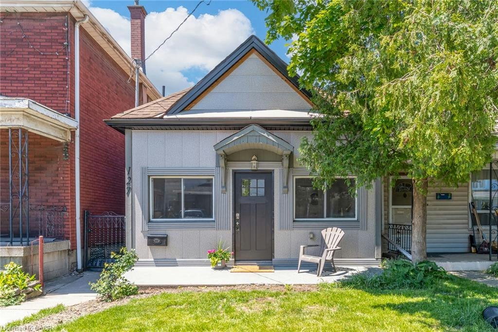127 Barnesdale Avenue N, Hamilton, ON, L8L 6S8