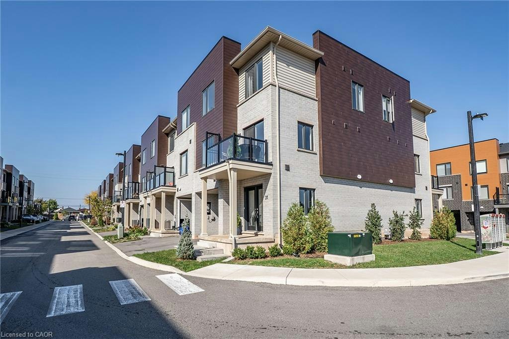 31 Dryden Lane, Hamilton, ON, N8H 1N4 - 22