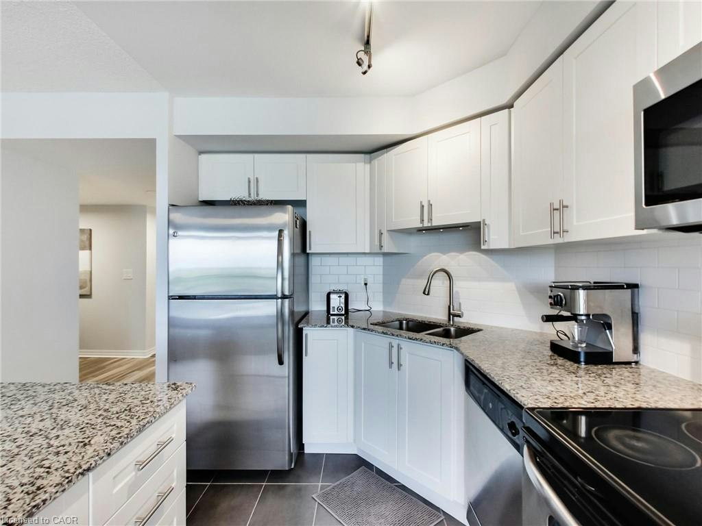 1208-1940 Ironstone Drive, Burlington, ON, L7L 0E4 - 19