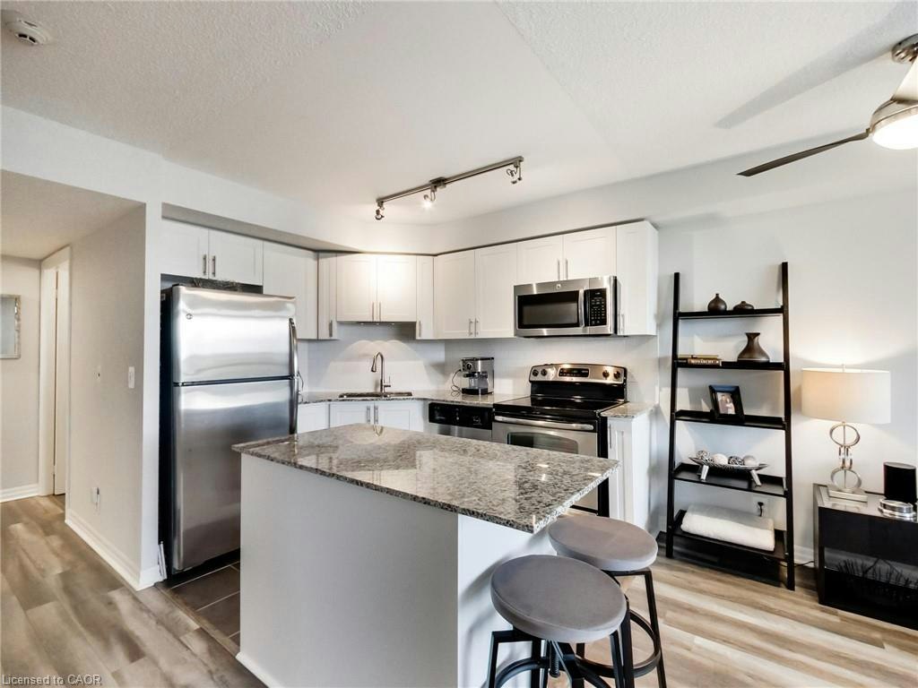 1208-1940 Ironstone Drive, Burlington, ON, L7L 0E4 - 14