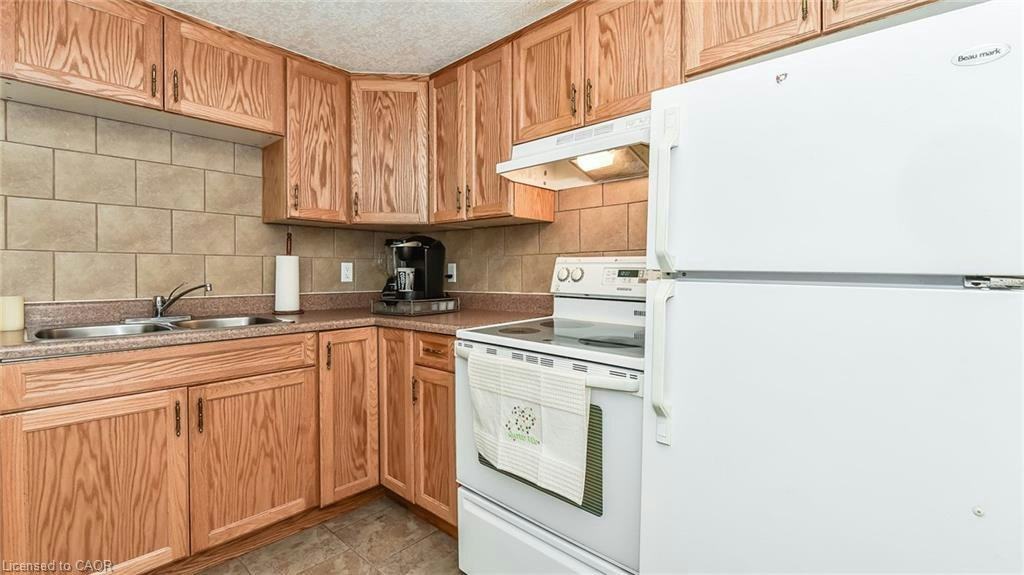 Lower-210 Overlea Drive, Kitchener, ON, N2M 1T3 - 7