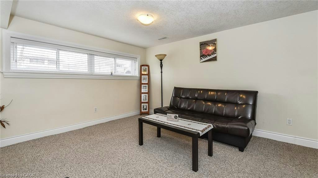 Lower-210 Overlea Drive, Kitchener, ON, N2M 1T3 - 4