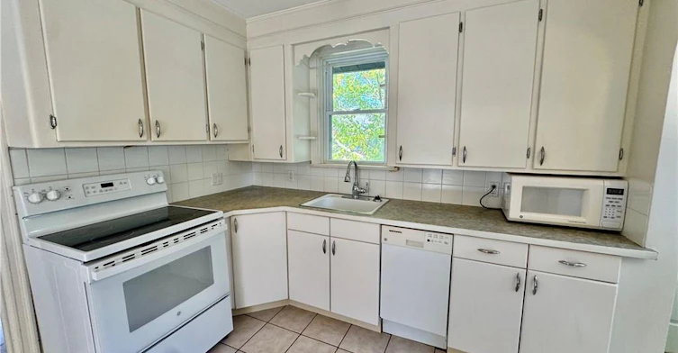 87 Allen Street W, Waterloo, ON, N2L 1E5 - 3