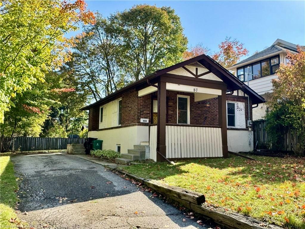 87 Allen Street W, Waterloo, ON, N2L 1E5