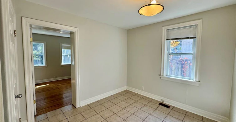 87 Allen Street W, Waterloo, ON, N2L 1E5 - 6