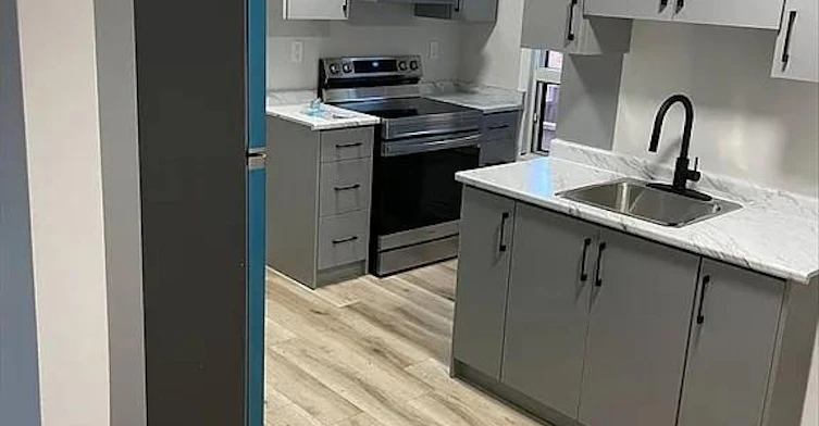 201-28 Myrtle Avenue, Hamilton, ON, L8M 2E9 - 4