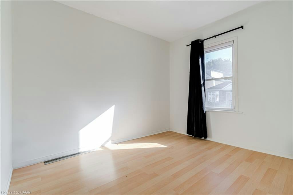 15 Dickson Street, Hamilton, ON, L8L 6B9 - 16