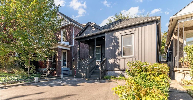 15 Dickson Street, Hamilton, ON, L8L 6B9 - 3