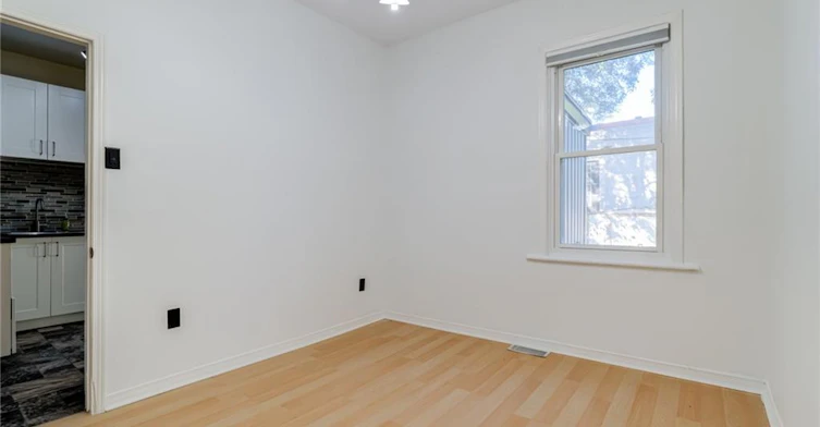 15 Dickson Street, Hamilton, ON, L8L 6B9 - 24