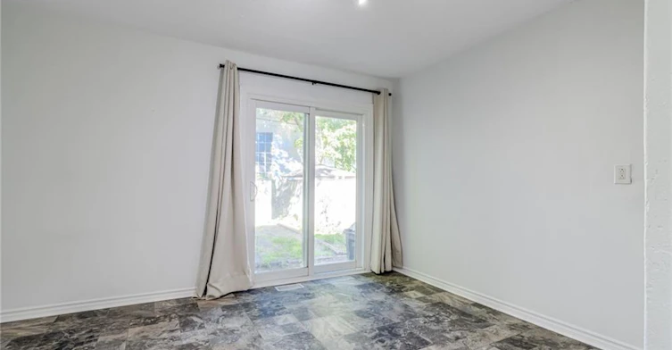 15 Dickson Street, Hamilton, ON, L8L 6B9 - 13
