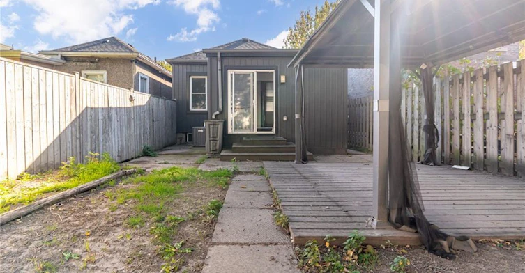 15 Dickson Street, Hamilton, ON, L8L 6B9 - 34
