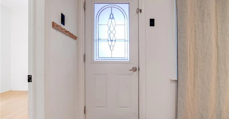15 Dickson Street, Hamilton, ON, L8L 6B9 - 4