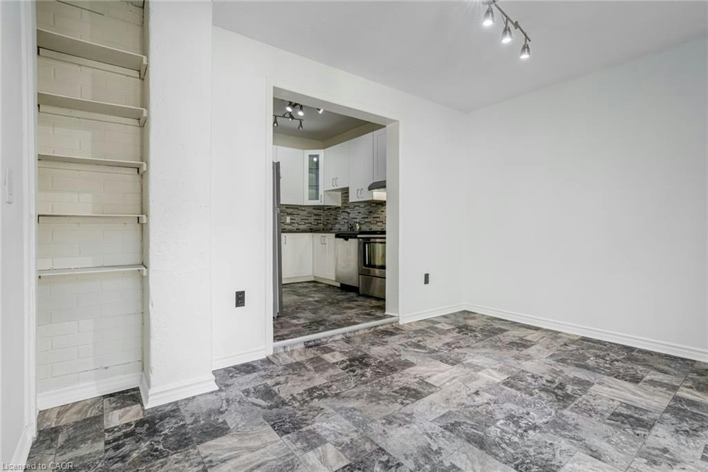 15 Dickson Street, Hamilton, ON, L8L 6B9 - 14