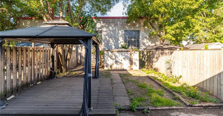 15 Dickson Street, Hamilton, ON, L8L 6B9 - 30