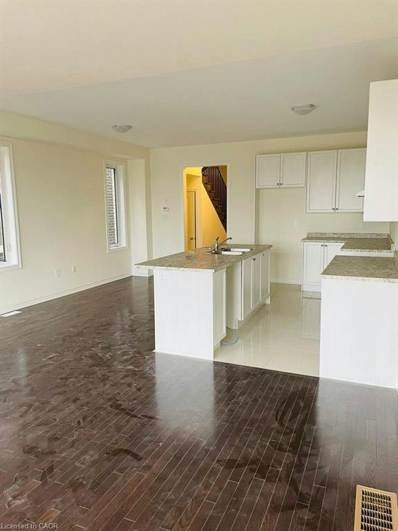 MAIN&2ND-20 Donald Ficht Crescent, Brampton, ON, L7A 5H8 - 3