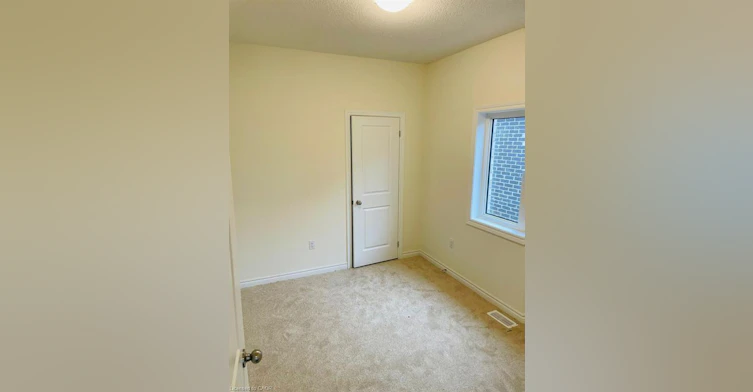MAIN&2ND-20 Donald Ficht Crescent, Brampton, ON, L7A 5H8 - 11