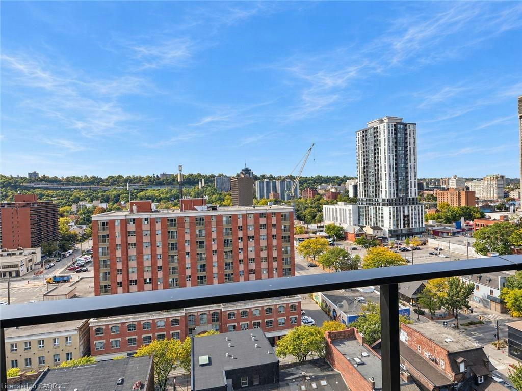1402-1 Jarvis Street, Hamilton, ON, L8R 0A8 - 12