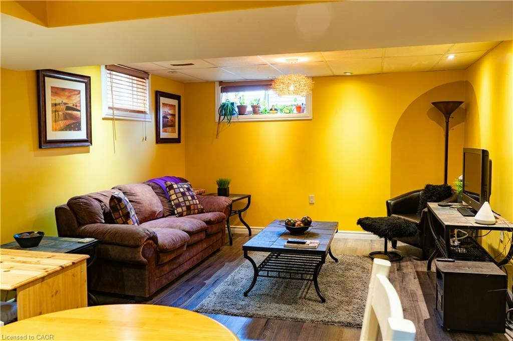 845 Brandenburg Boulevard, Waterloo, ON, N2T 2X5 - 5
