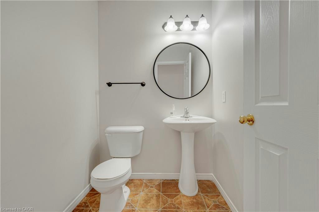 565 Wild Iris Avenue, Waterloo, ON, N2V 2X5 - 23