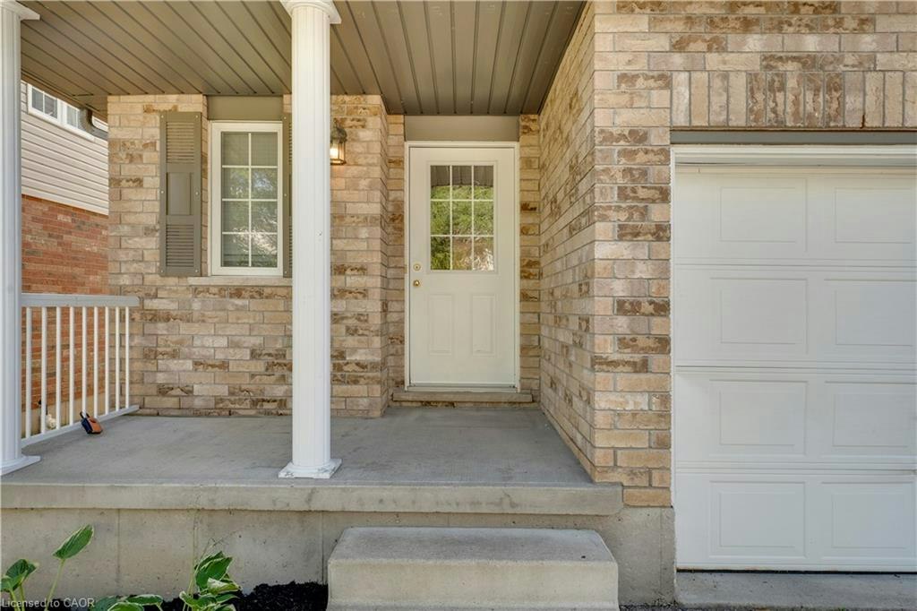 565 Wild Iris Avenue, Waterloo, ON, N2V 2X5 - 8