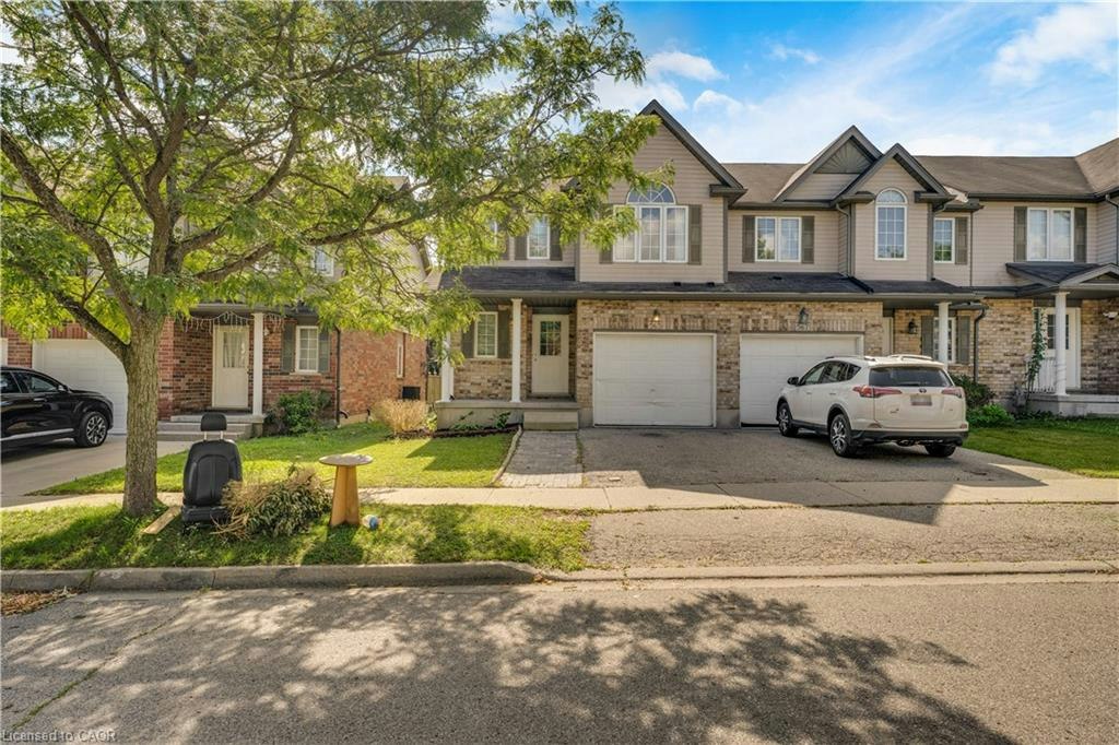 565 Wild Iris Avenue, Waterloo, ON, N2V 2X5 - 4