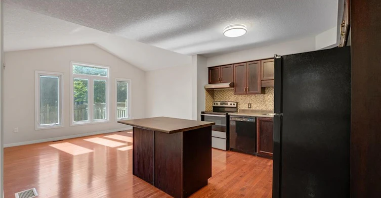 565 Wild Iris Avenue, Waterloo, ON, N2V 2X5 - 12
