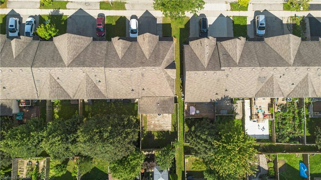 565 Wild Iris Avenue, Waterloo, ON, N2V 2X5 - 3