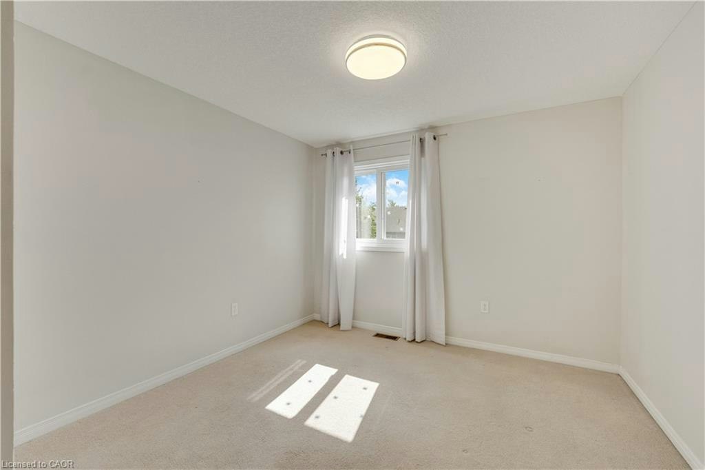 565 Wild Iris Avenue, Waterloo, ON, N2V 2X5 - 37