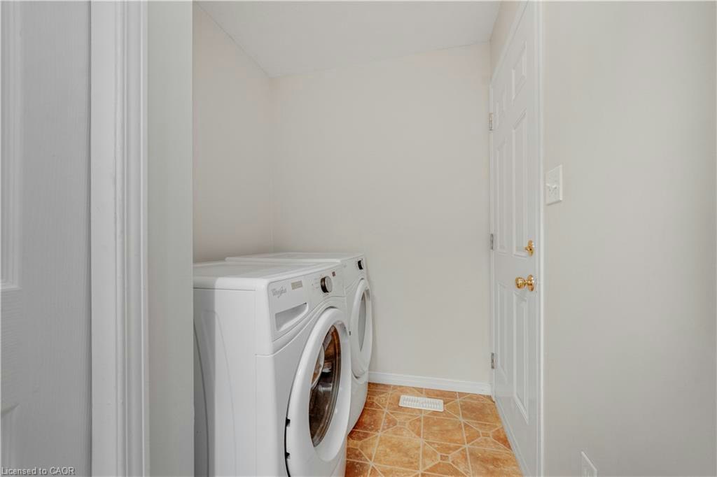 565 Wild Iris Avenue, Waterloo, ON, N2V 2X5 - 24