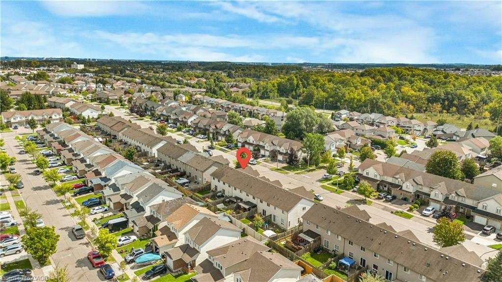 94 Foxglove Crescent, Kitchener, ON, N2E 3Y8 - 4