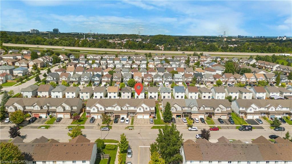 94 Foxglove Crescent, Kitchener, ON, N2E 3Y8