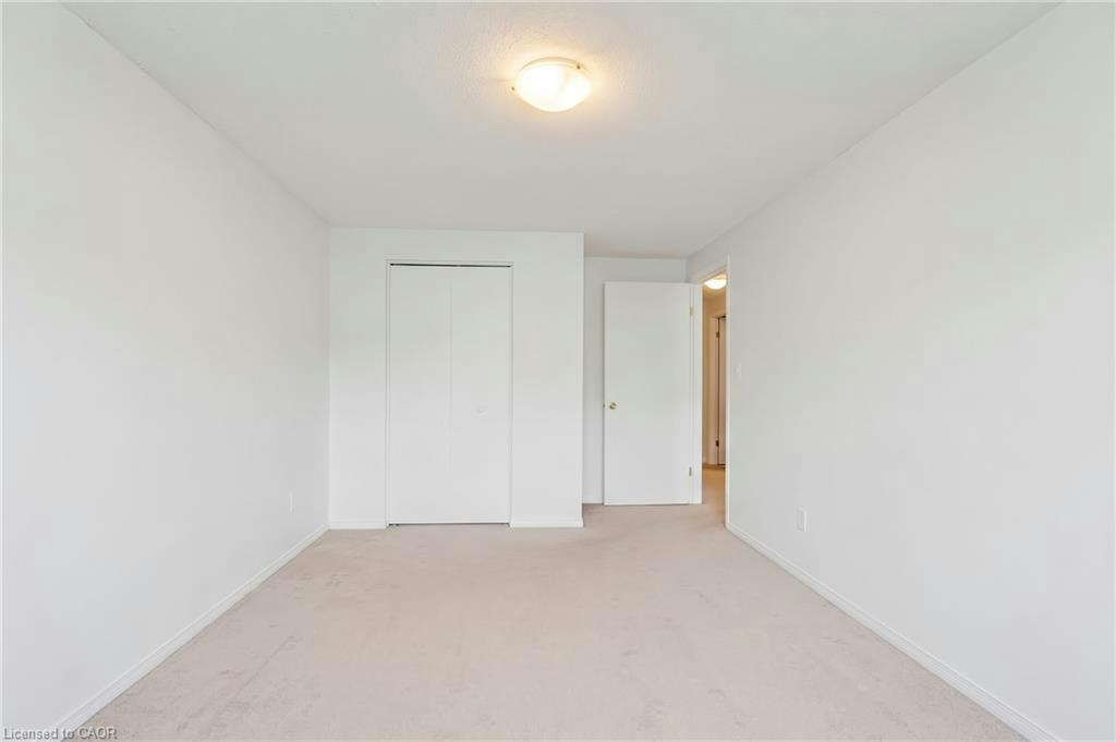 94 Foxglove Crescent, Kitchener, ON, N2E 3Y8 - 30