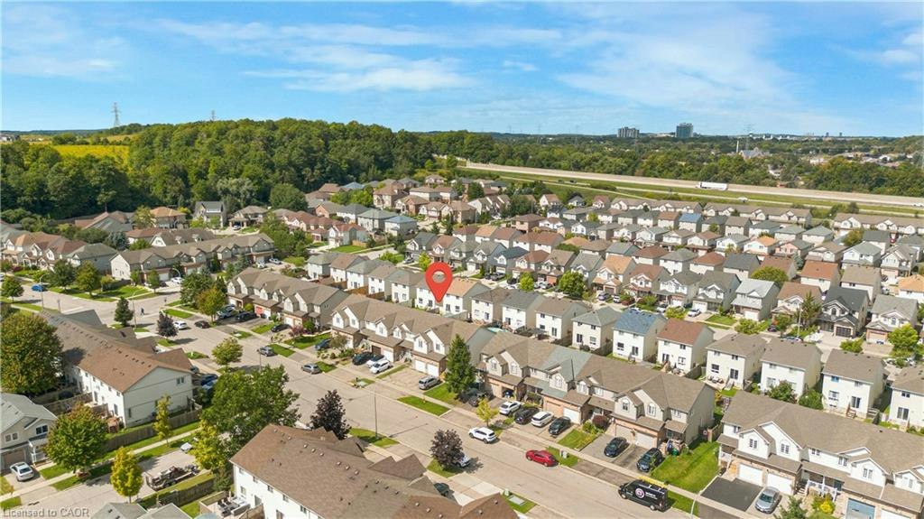 94 Foxglove Crescent, Kitchener, ON, N2E 3Y8 - 2