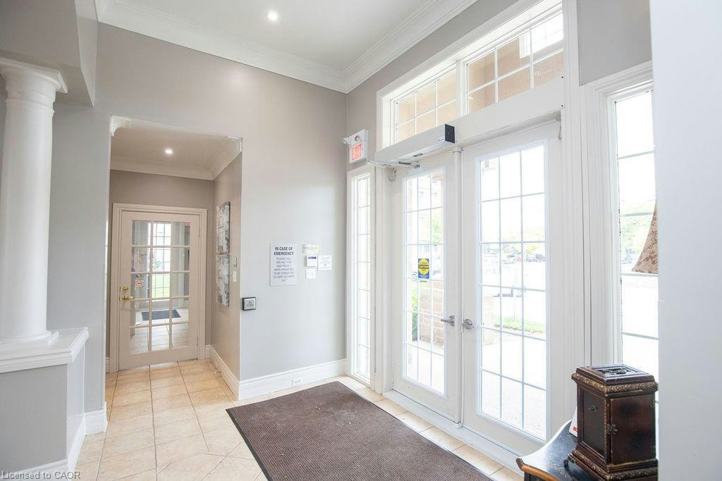 207-1480 Bishops Gate, Oakville, ON, L6M 4N4 - 24