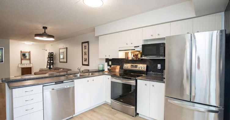 207-1480 Bishops Gate, Oakville, ON, L6M 4N4 - 10