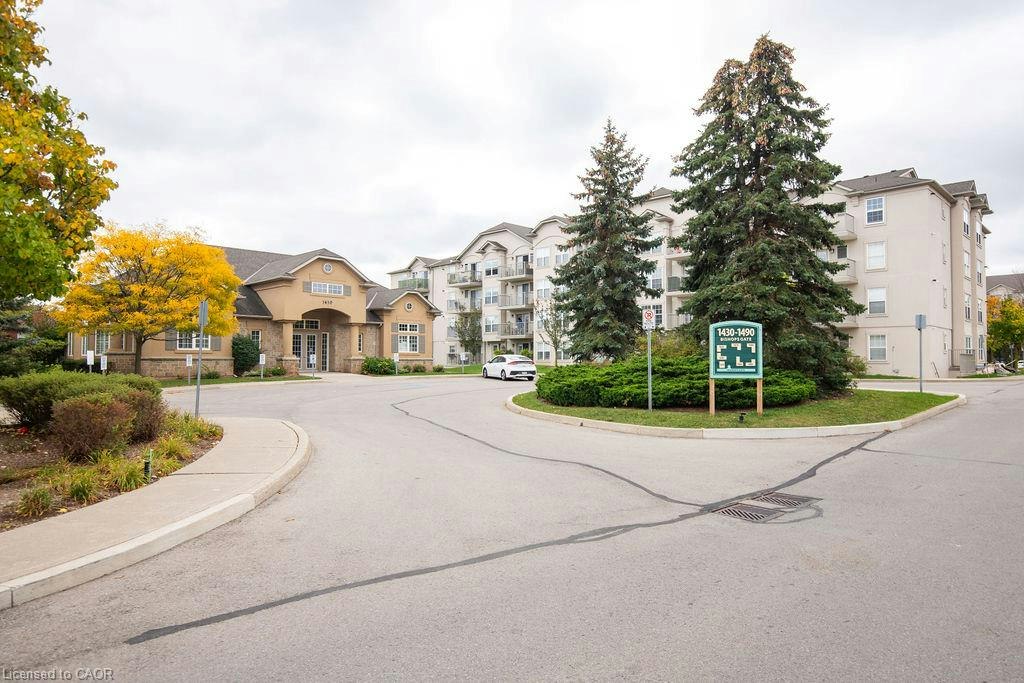 207-1480 Bishops Gate, Oakville, ON, L6M 4N4 - 23