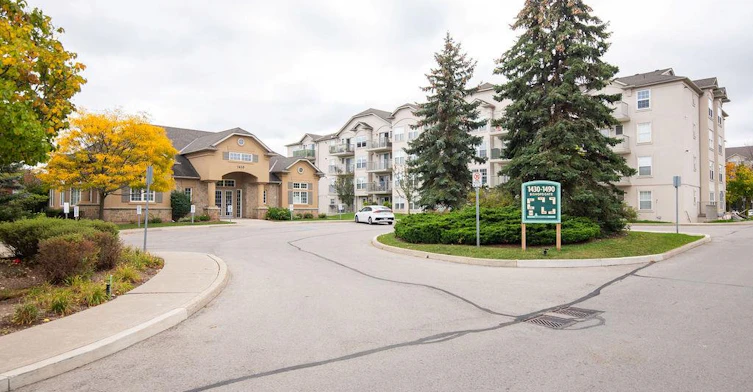 207-1480 Bishops Gate, Oakville, ON, L6M 4N4 - 23