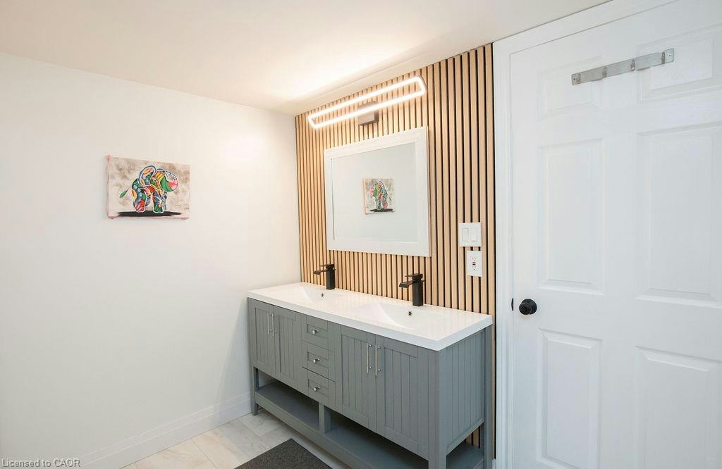 207-1480 Bishops Gate, Oakville, ON, L6M 4N4 - 19