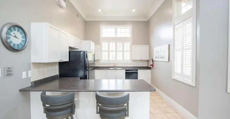 207-1480 Bishops Gate, Oakville, ON, L6M 4N4 - 32