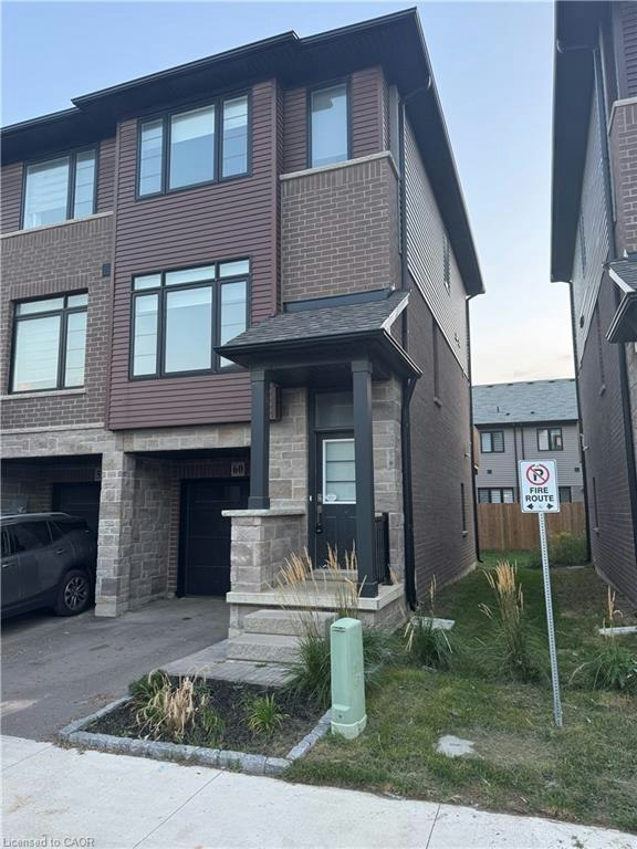 60-461 Blackburn Drive, Brantford, ON, N3T 0W9 - 2