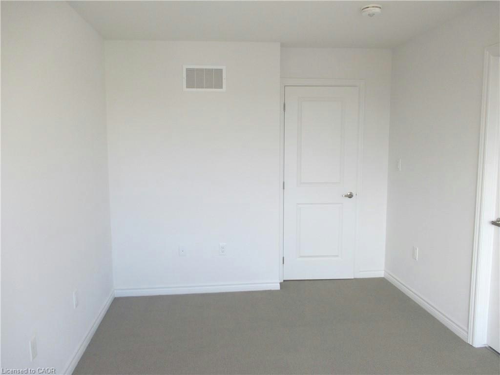 60-461 Blackburn Drive, Brantford, ON, N3T 0W9 - 11